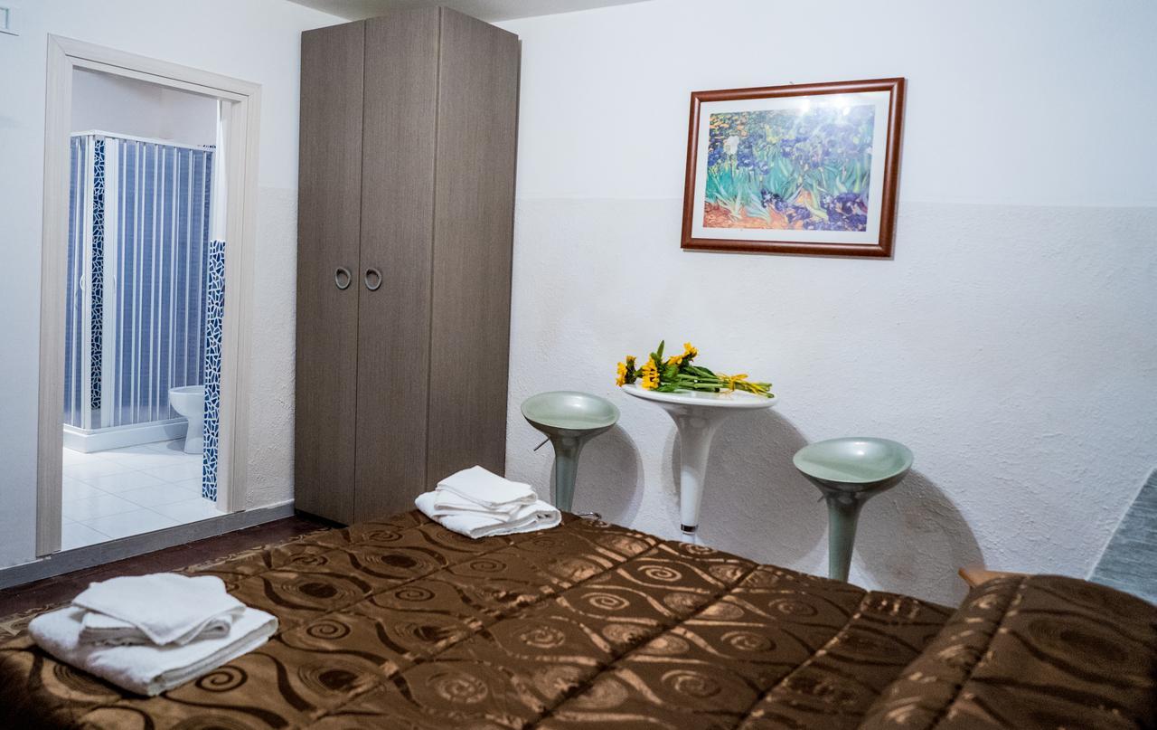 Cortile Azzurro Hotel ตราปานี ภายนอก รูปภาพ